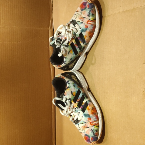 Adidas ZX flux watercolor woman's size 7 running shoes - Picture 3 of 12